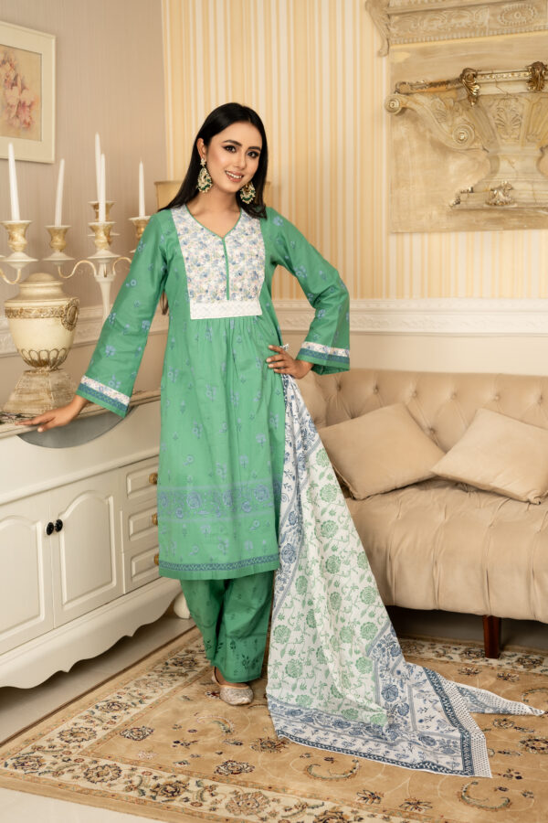 Chikankari Fusion Pure Cotton Three Piece: Emerald Petals